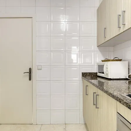 Apartment Frontline Centre - Immo Barneda *